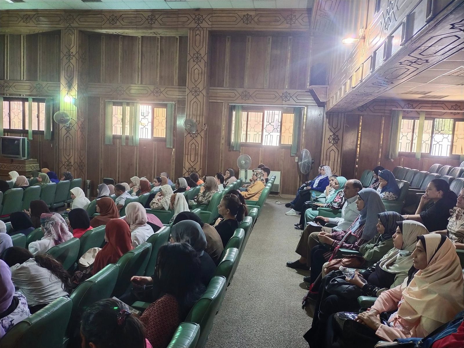 جانب من ندوة نظمها مركز إعلام أسيوط