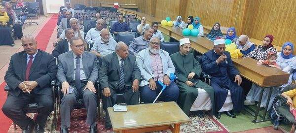 جانب من حفل تكريم للإعلامي الكبير منصور سعيد