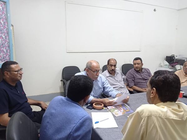 جانب من اللقاء الادبي