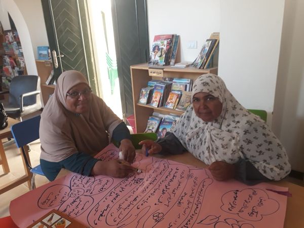 مجلة حائط تدشنها مكتبة الطفل والشباب في باريس بالوادي الجديد