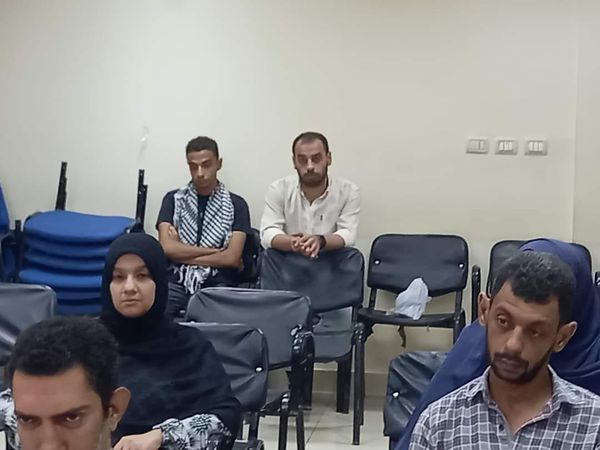 جانب من الأمسية الشعرية