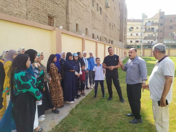 جانب من الزيارة