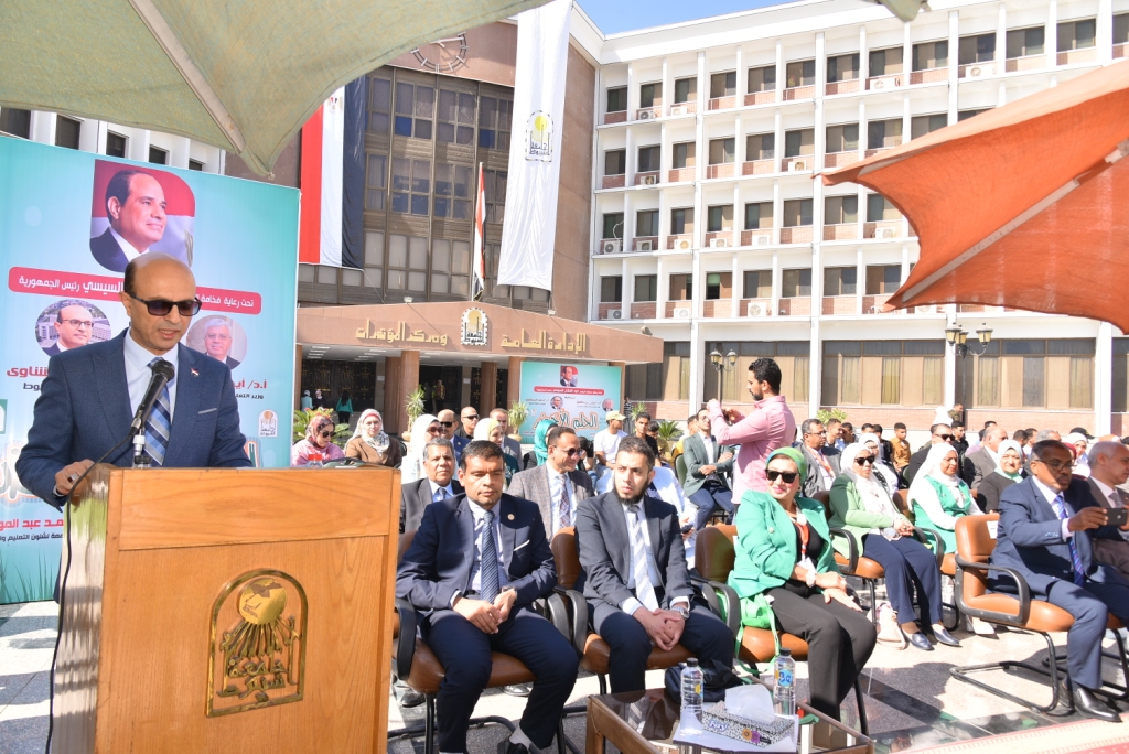 جانب من فعاليات المنتدى البيئي الثاني