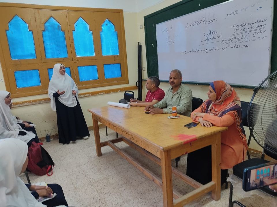 جانب من الفعاليات الثقافية