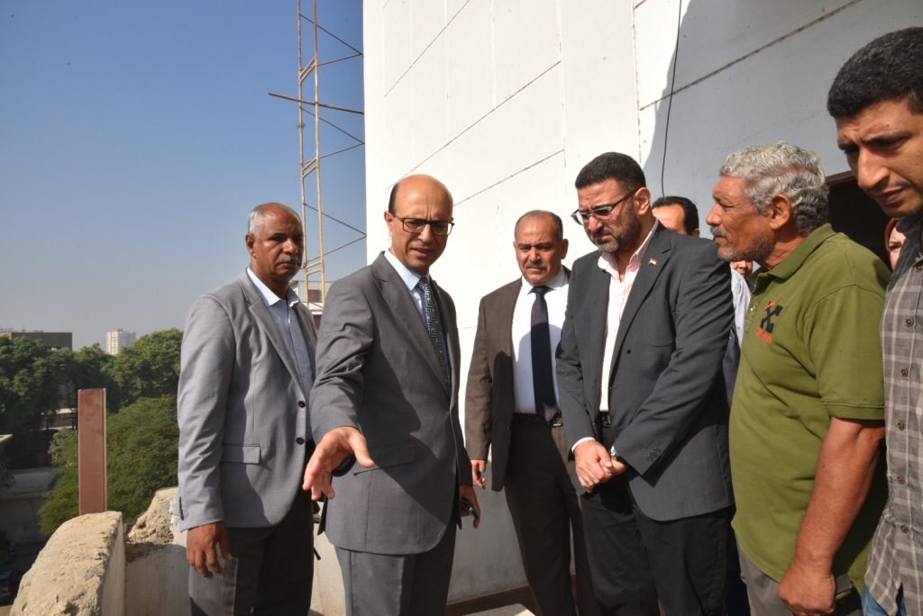 جانب من جولة رئيس جامعة أسيوط 