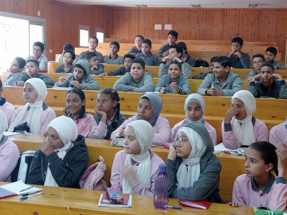 جانب من المحاضرة الثقافية