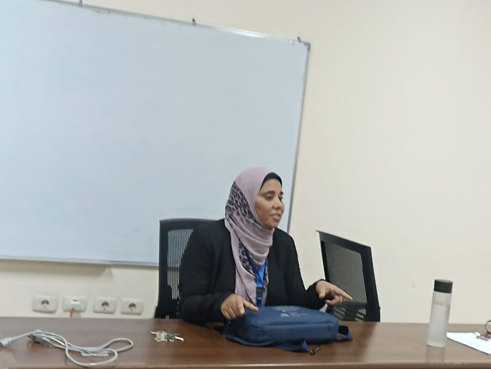 جانب من اللقاء التعريفي الثاني