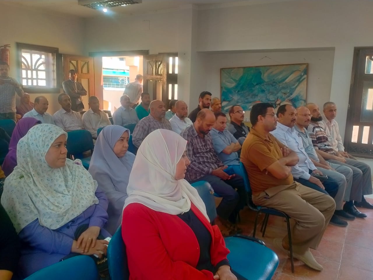 جانب من الندوة