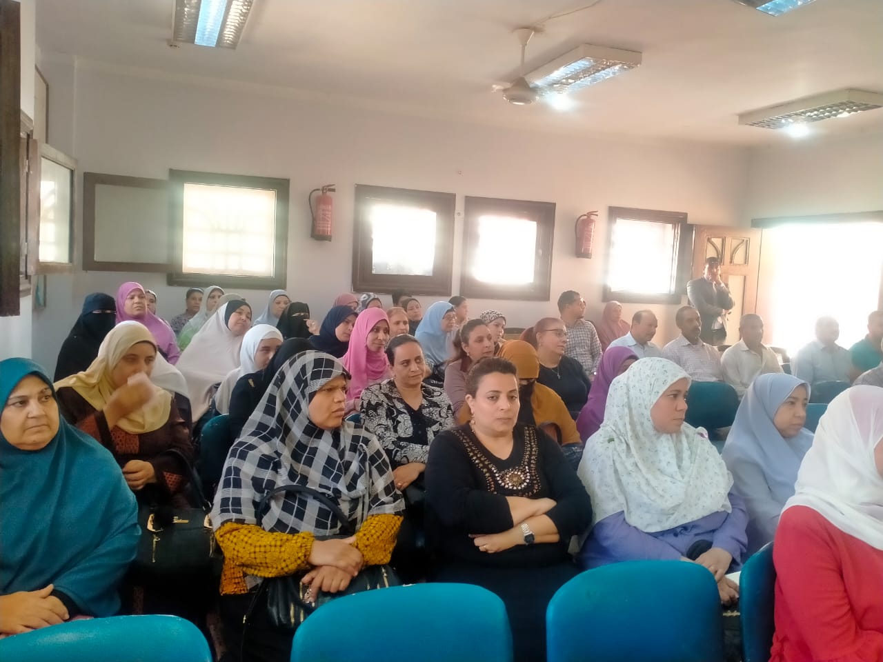 جانب من الندوة