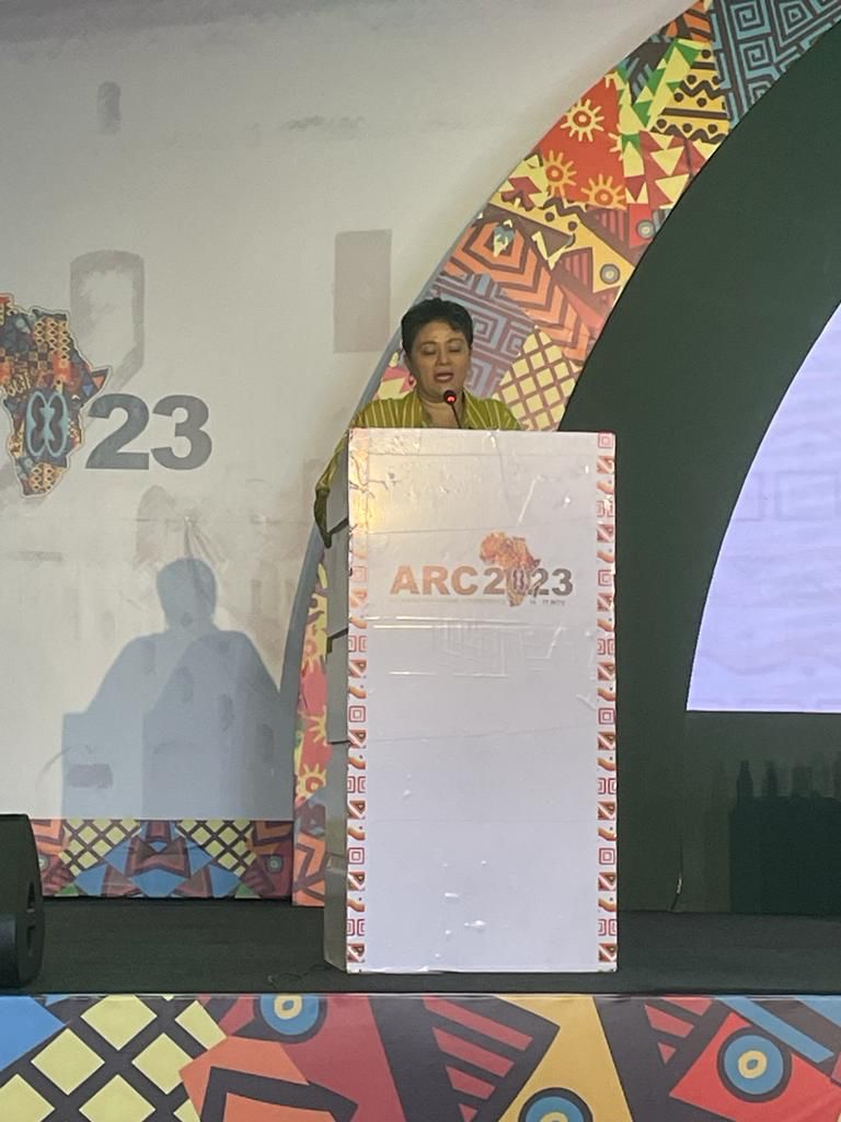 f54db926-e961-4346-affa-b62e9dab4b7b