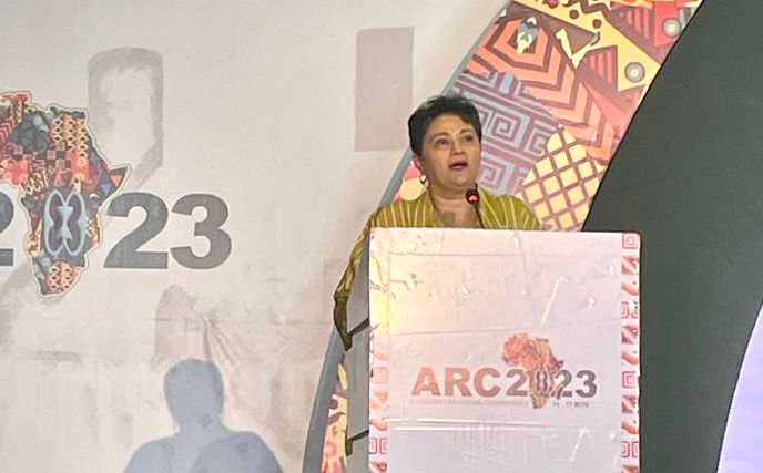 2d5b4a2f-93f7-4577-98f7-dace6b96a3d0