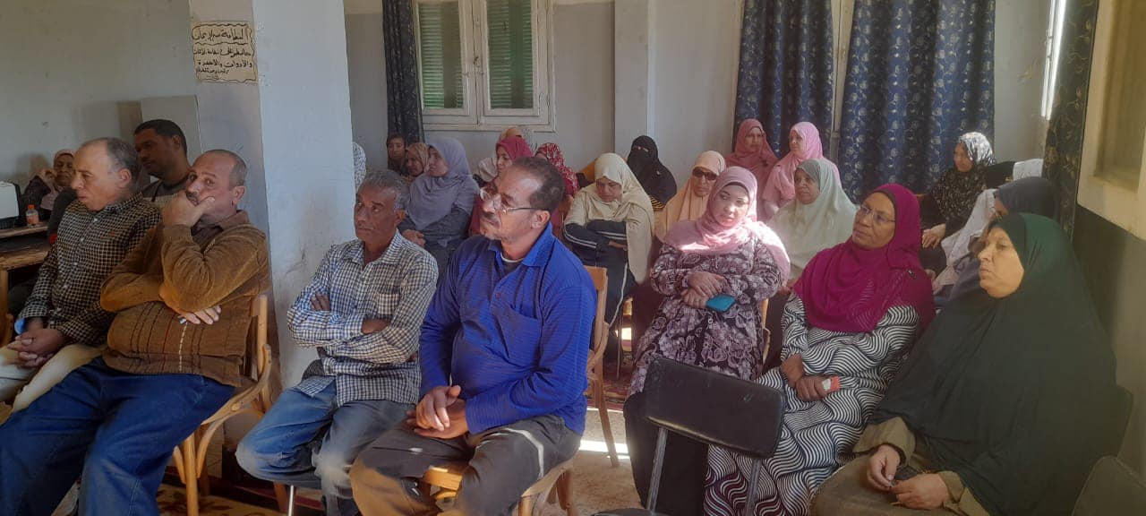 جانب من ضيوف الندوة