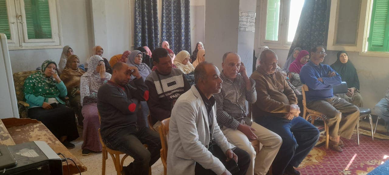 جانب من ضيوف الندوة