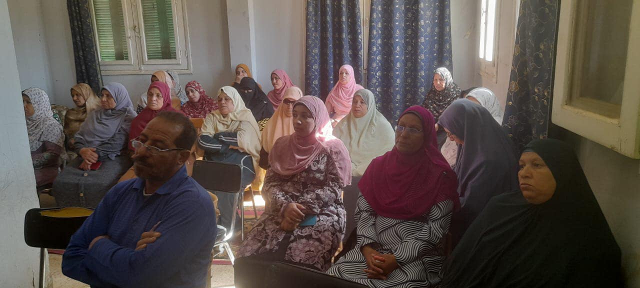 جانب من ضيوف الندوة