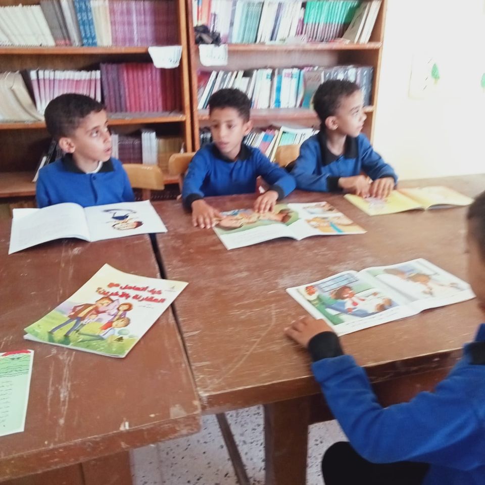 جانب من القراءة الحرة للاطفال