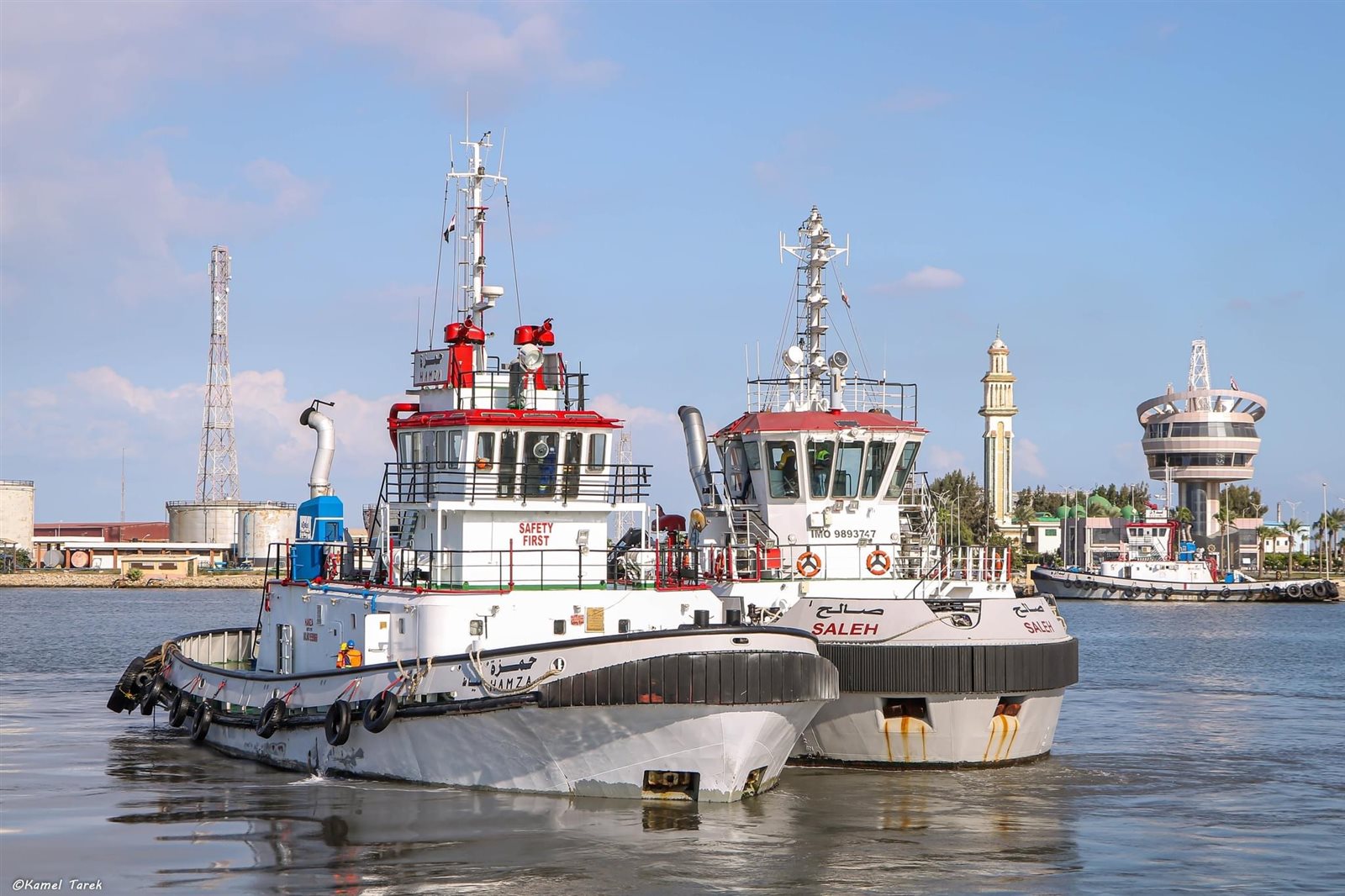 124F19AF-8903-4E52-A51E-B0313AF4E16D