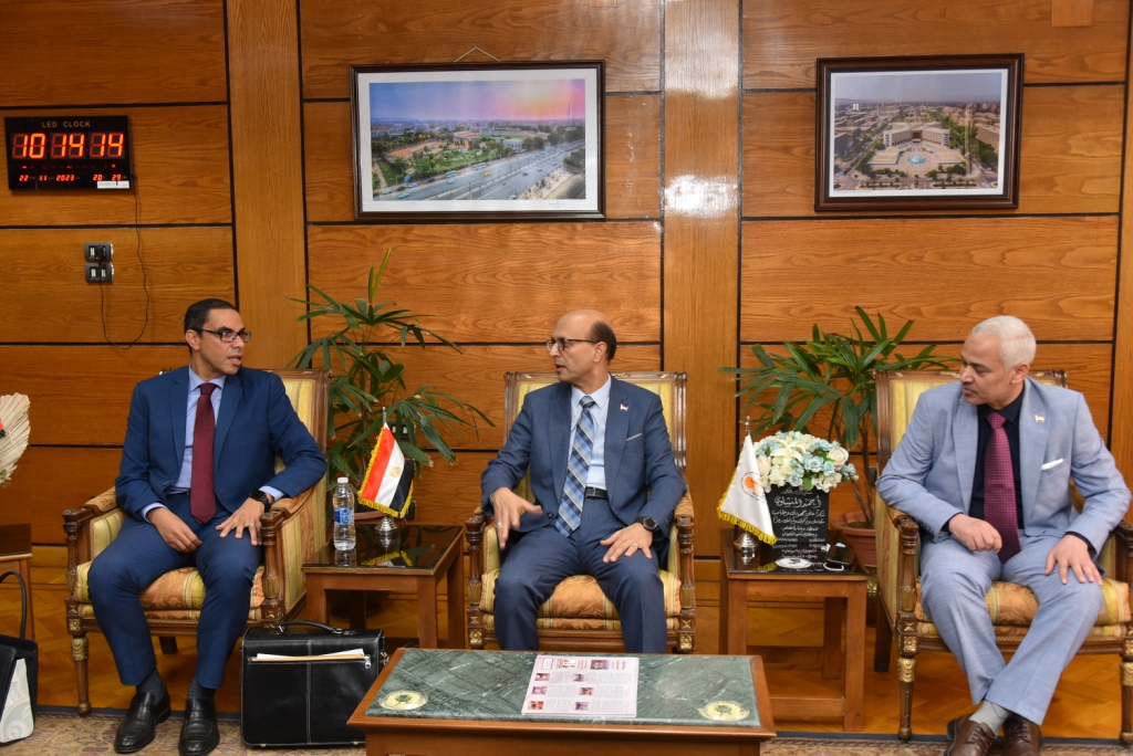 ضيوف جامعة أسيوط