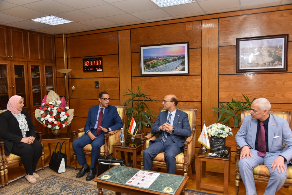 ضيوف جامعة أسيوط