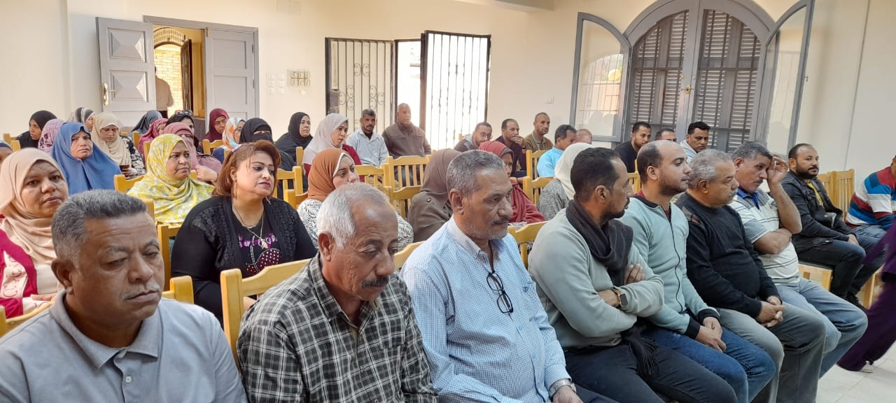 جانب من ضيوف الندوة