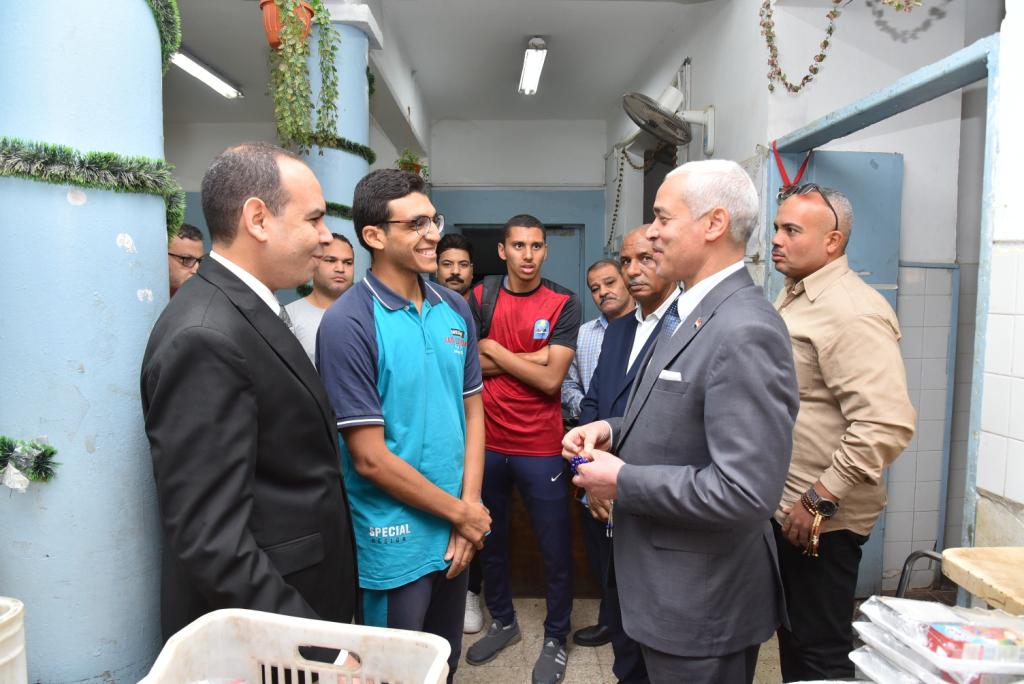 جولة في المدينة الجامعية بجامعة أسيوط