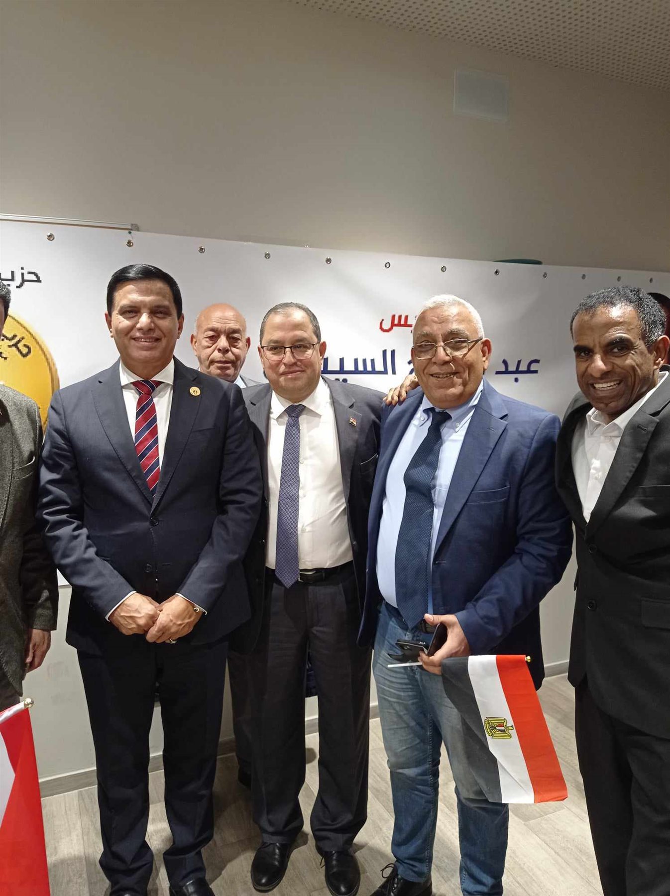 received_871659308078207