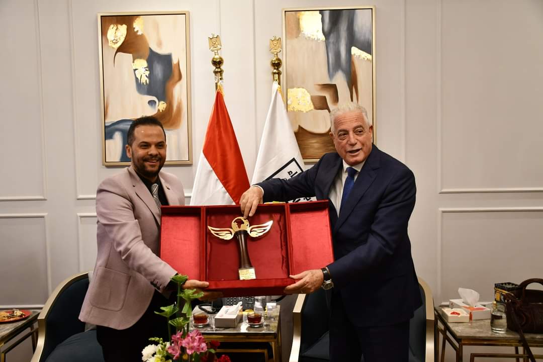 FB_IMG_1701128121575