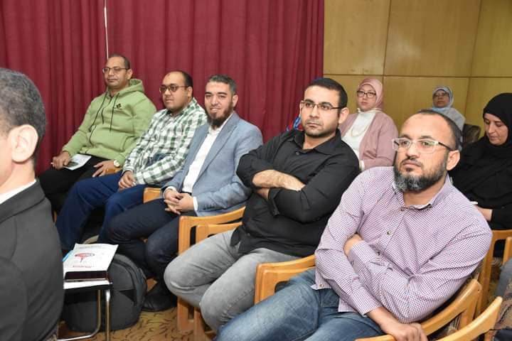 جانب من الندوة العلمية