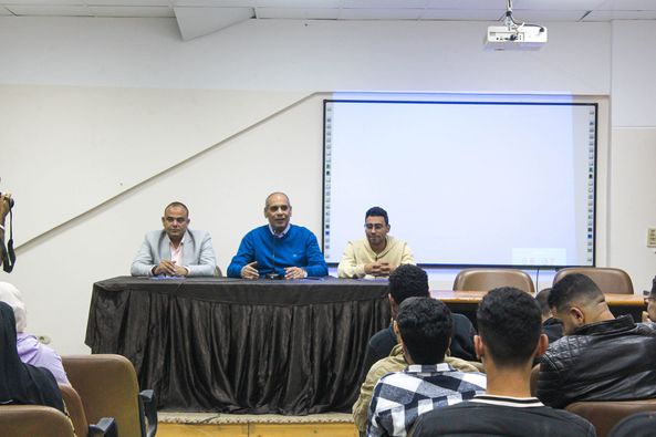 جانب من ورشة العمل