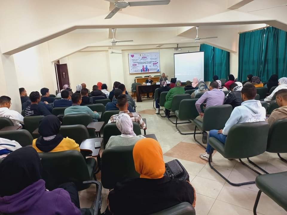 جانب من فعاليات البرنامج التدريبي