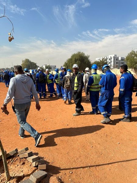 عمال اسيوط يشاركوا في الانتخابات الرئاسية