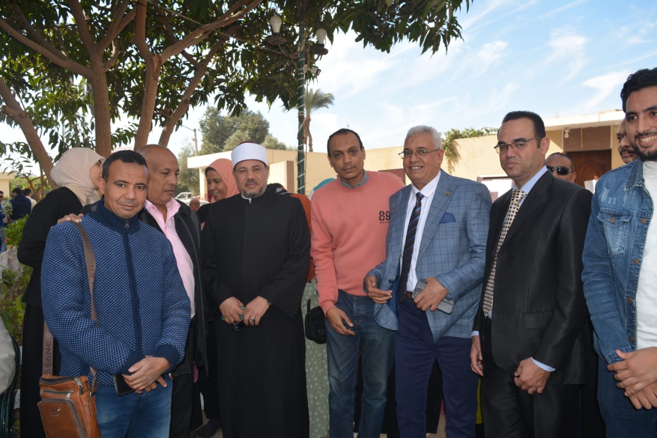 جانب من زيارة الدكتور نائب رئيس جامعة الأزهر للوجة القبلي