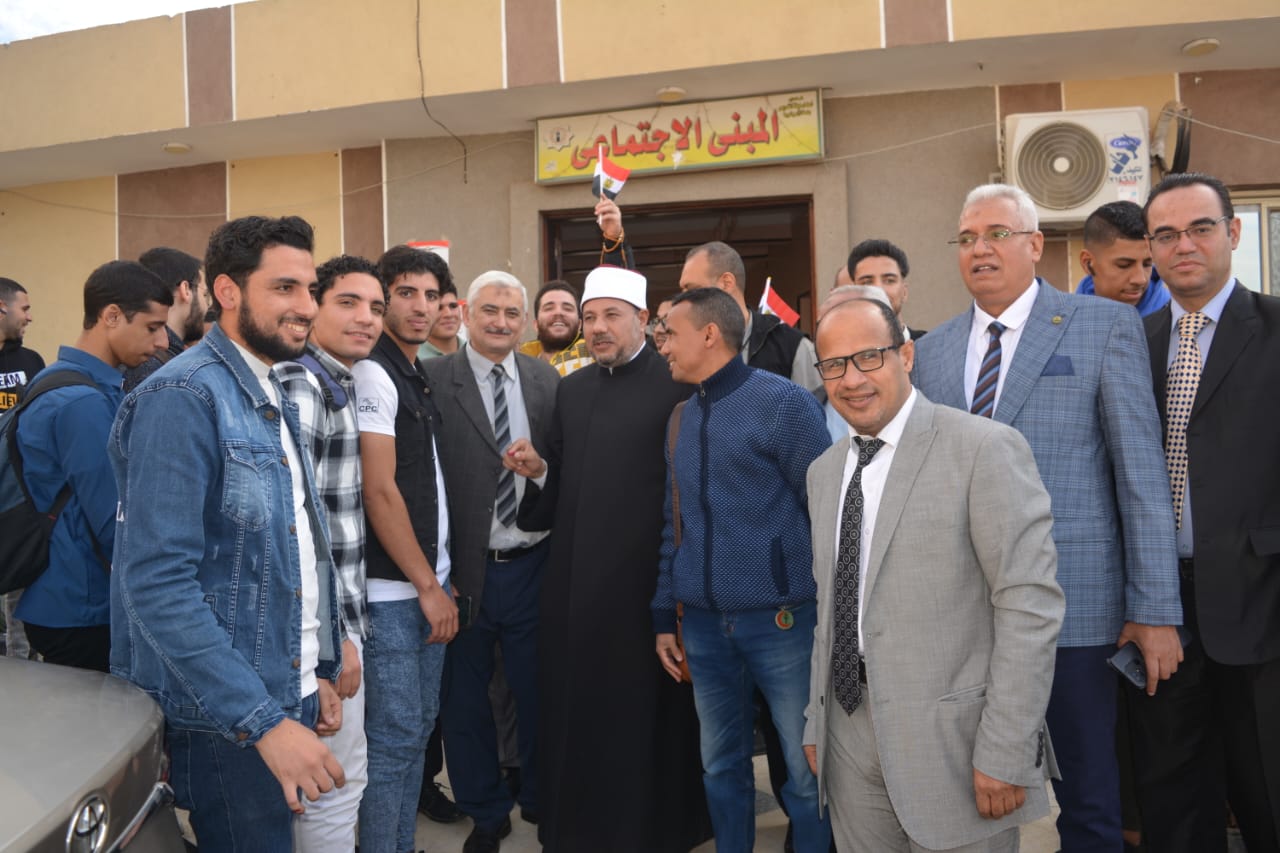 جانب من زيارة الدكتور نائب رئيس جامعة الأزهر للوجة القبلي