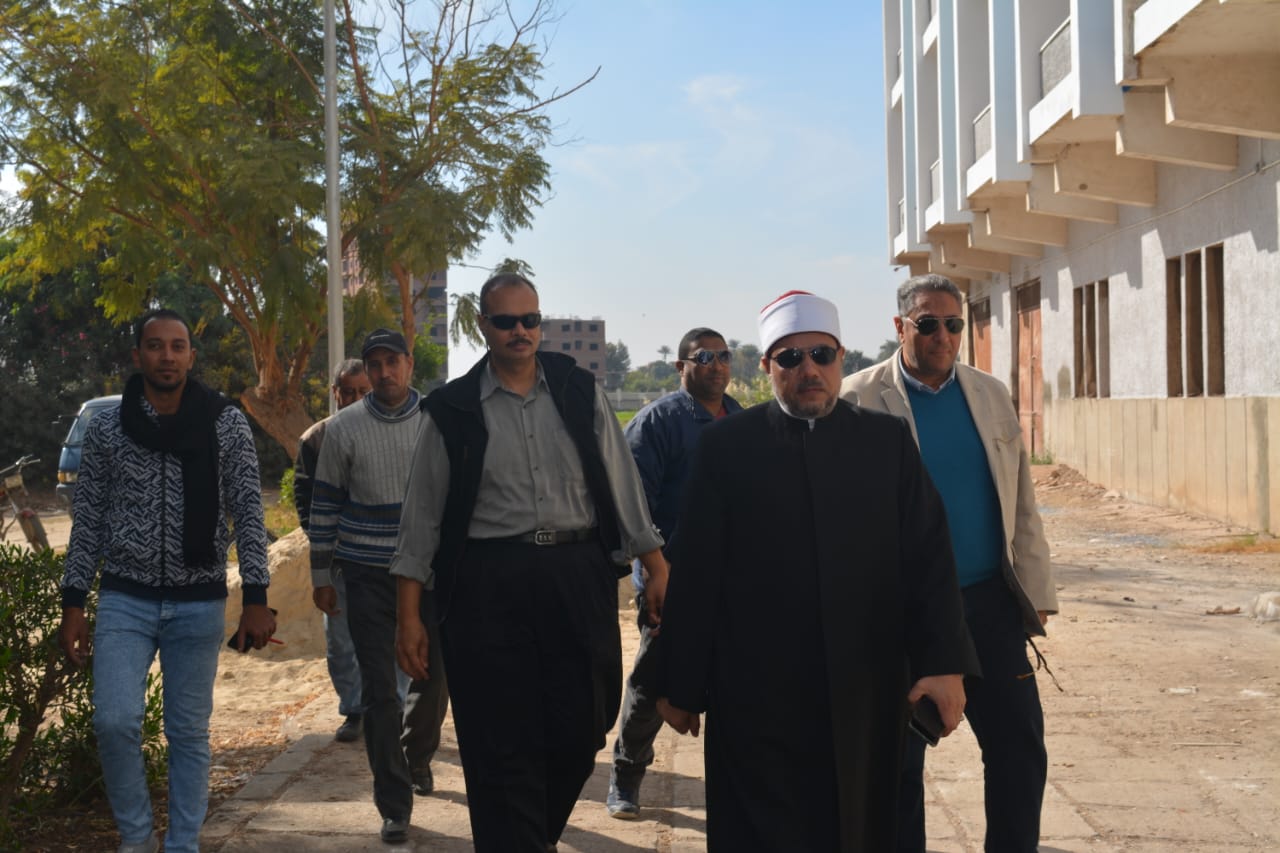 جانب من الزيارة