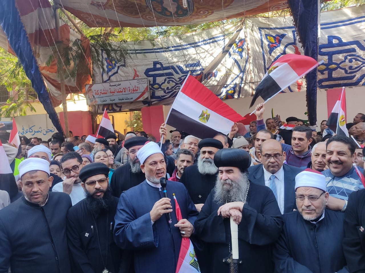 وكيل وزارة الأوقاف بأسيوط ومرافقية