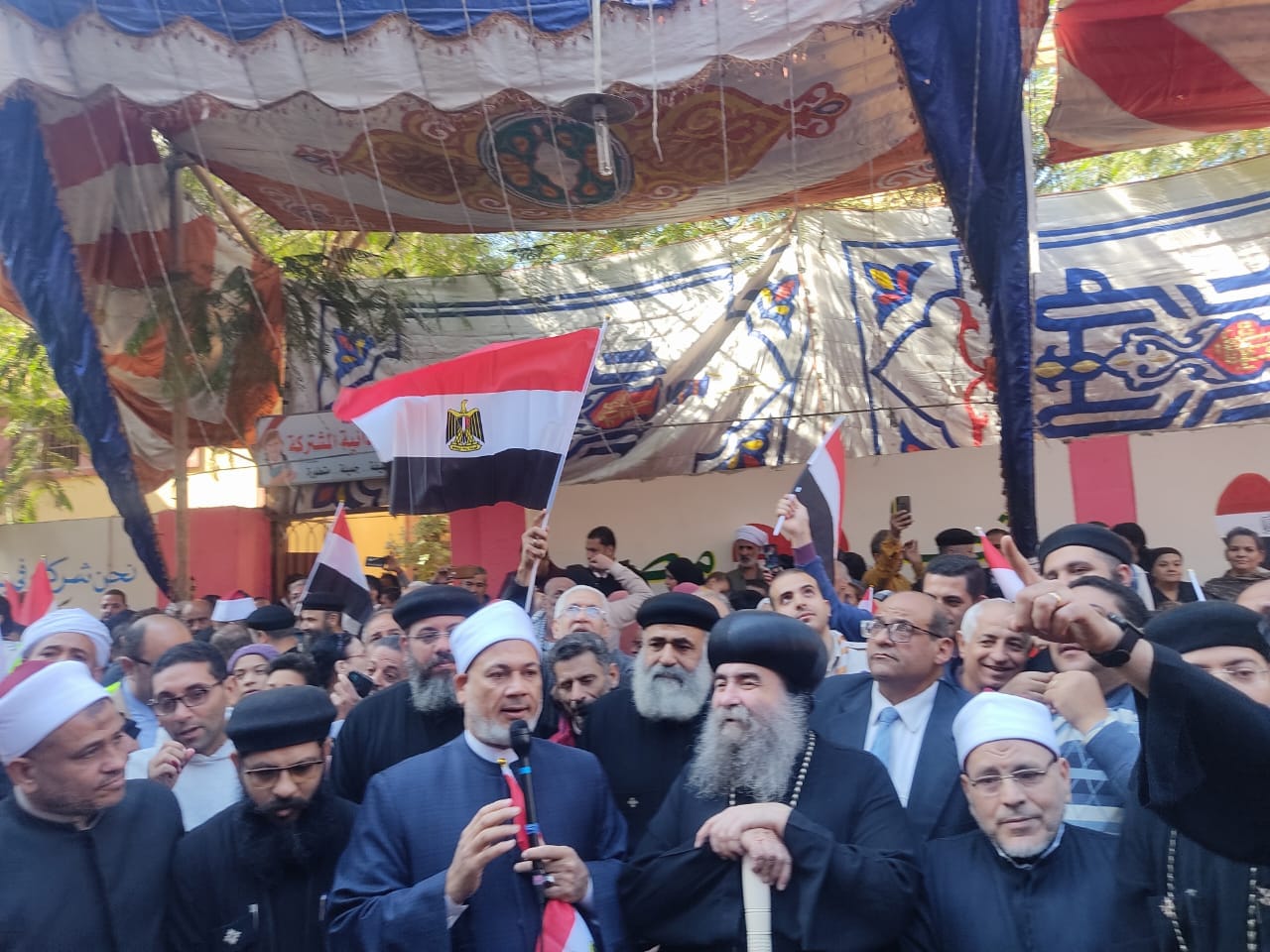 وكيل وزارة الأوقاف بأسيوط ومرافقية