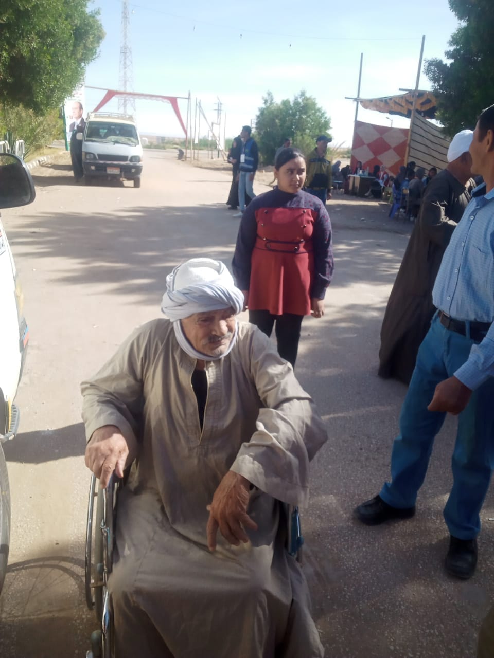 جانب من مشاركة المواطنين