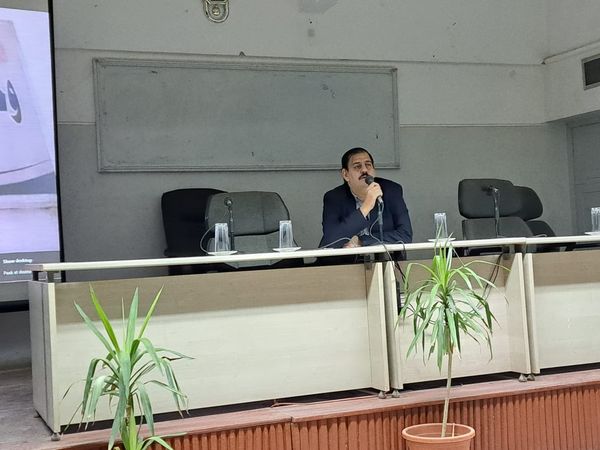 جانب من ورشة العمل