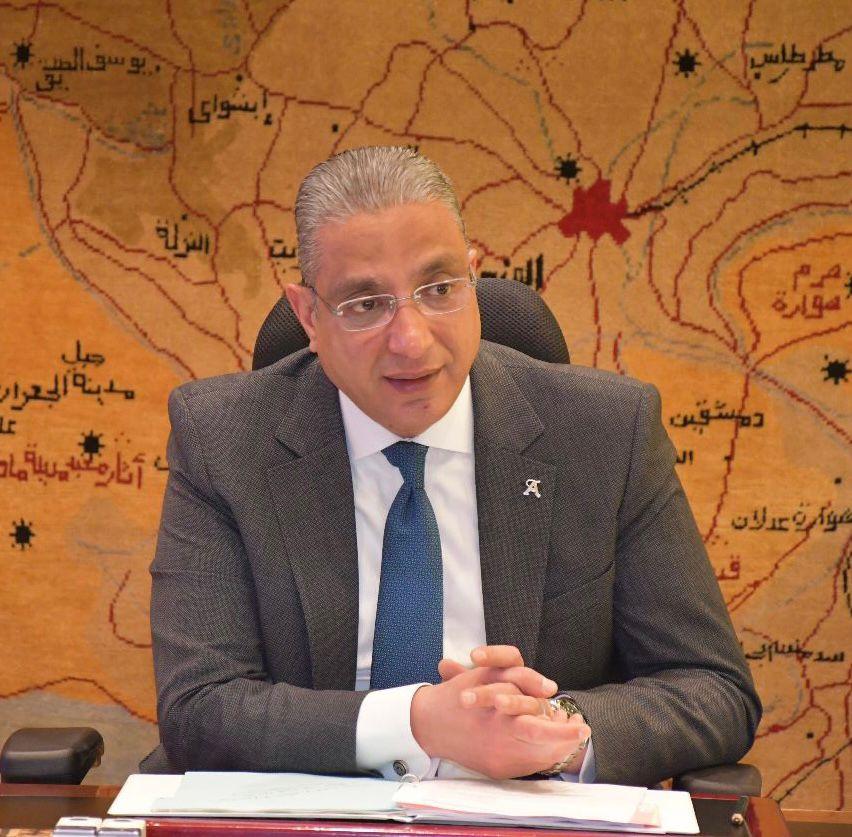 الدكتور احمد الانصارى