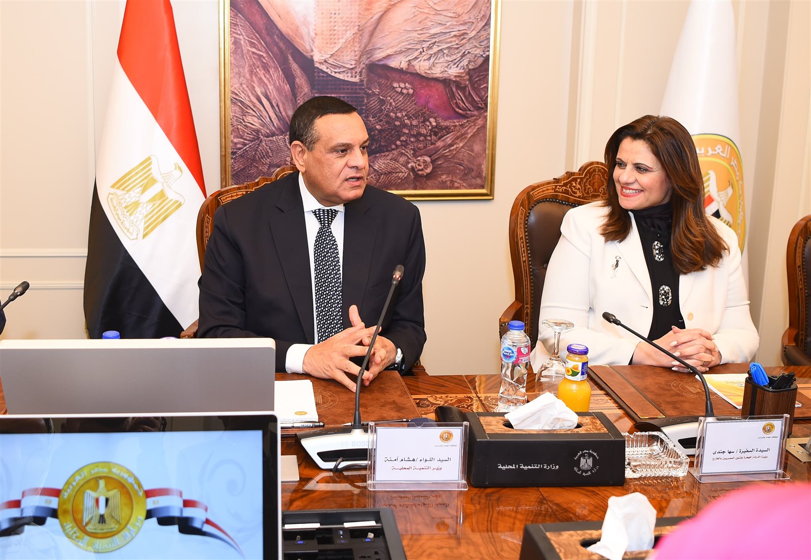 4dca0d12-fcd1-4e60-ac41-437b5c6c6b90