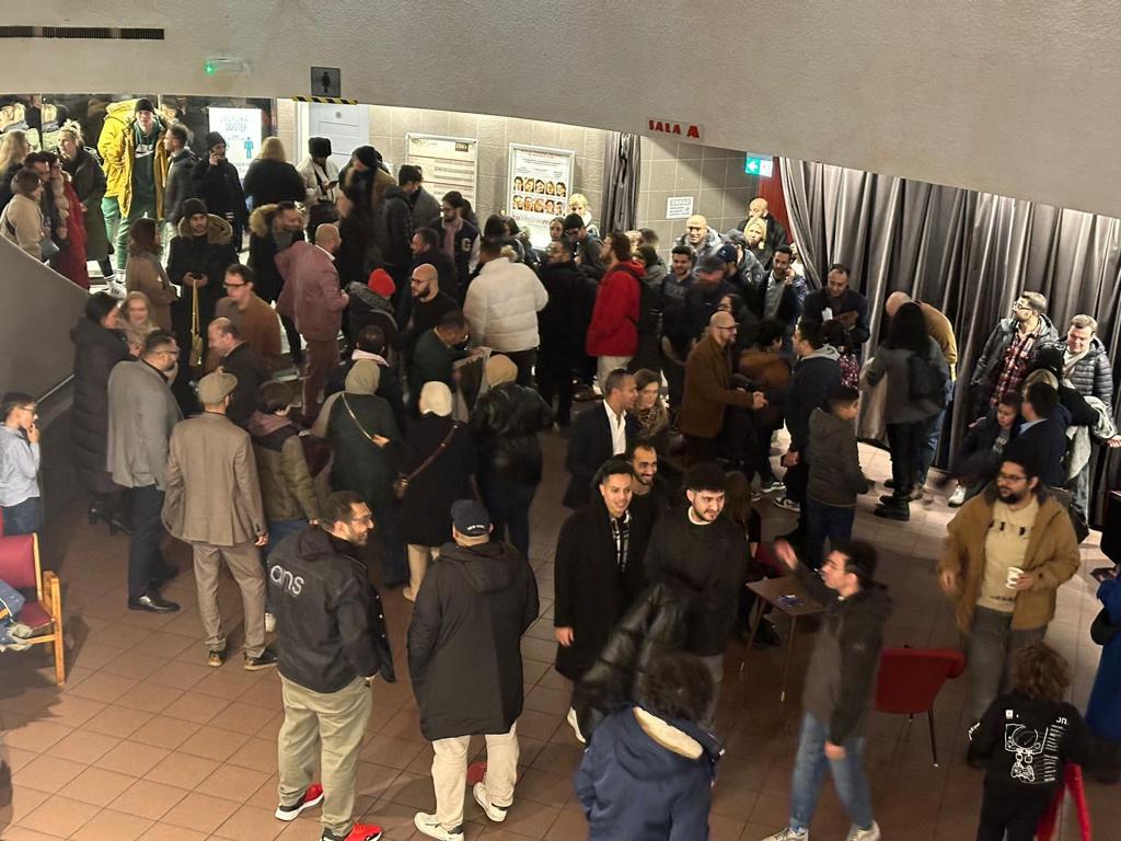 received_1076475650217501