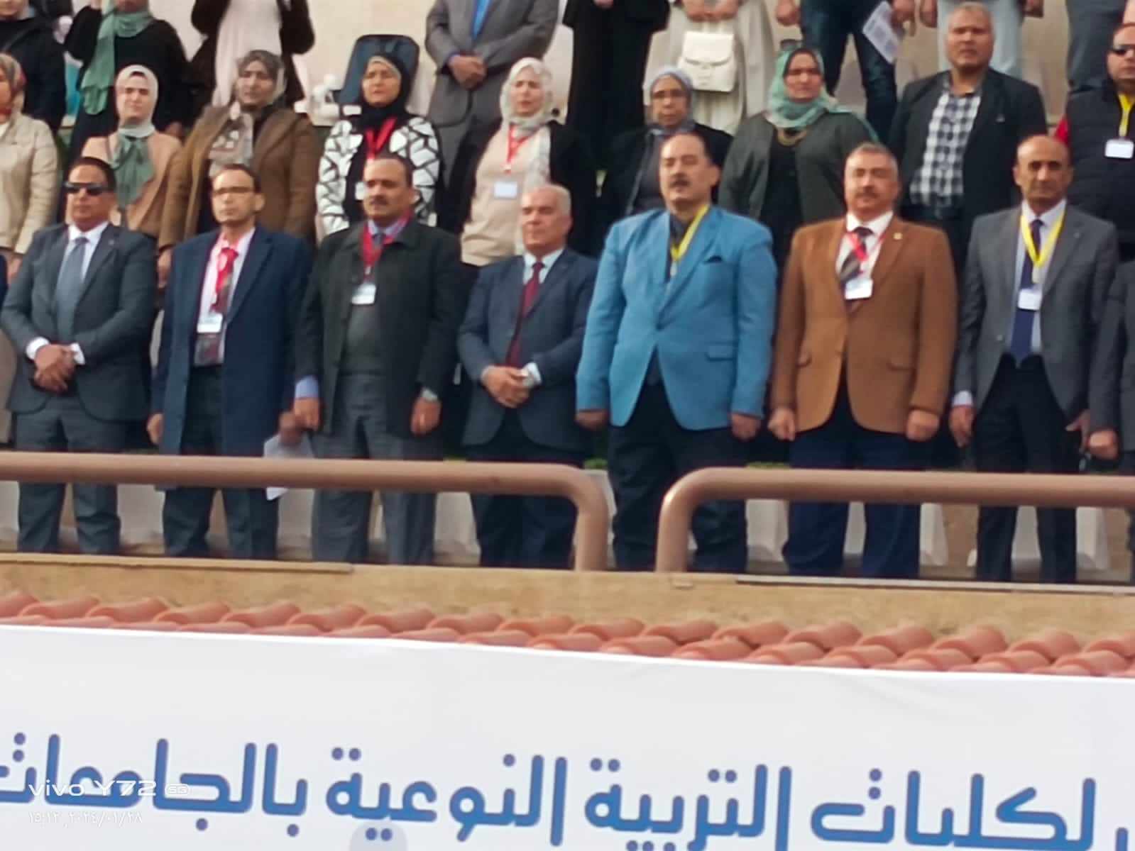 received_3225781144393165