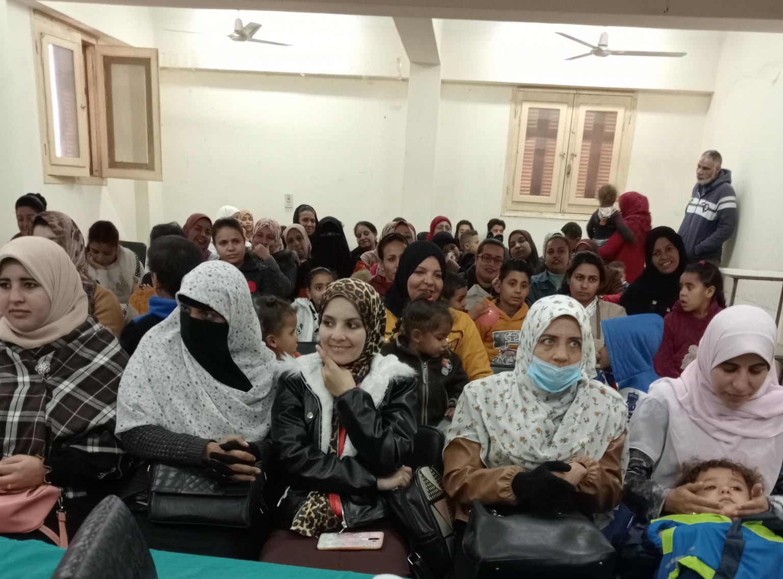 جانب من الندوة