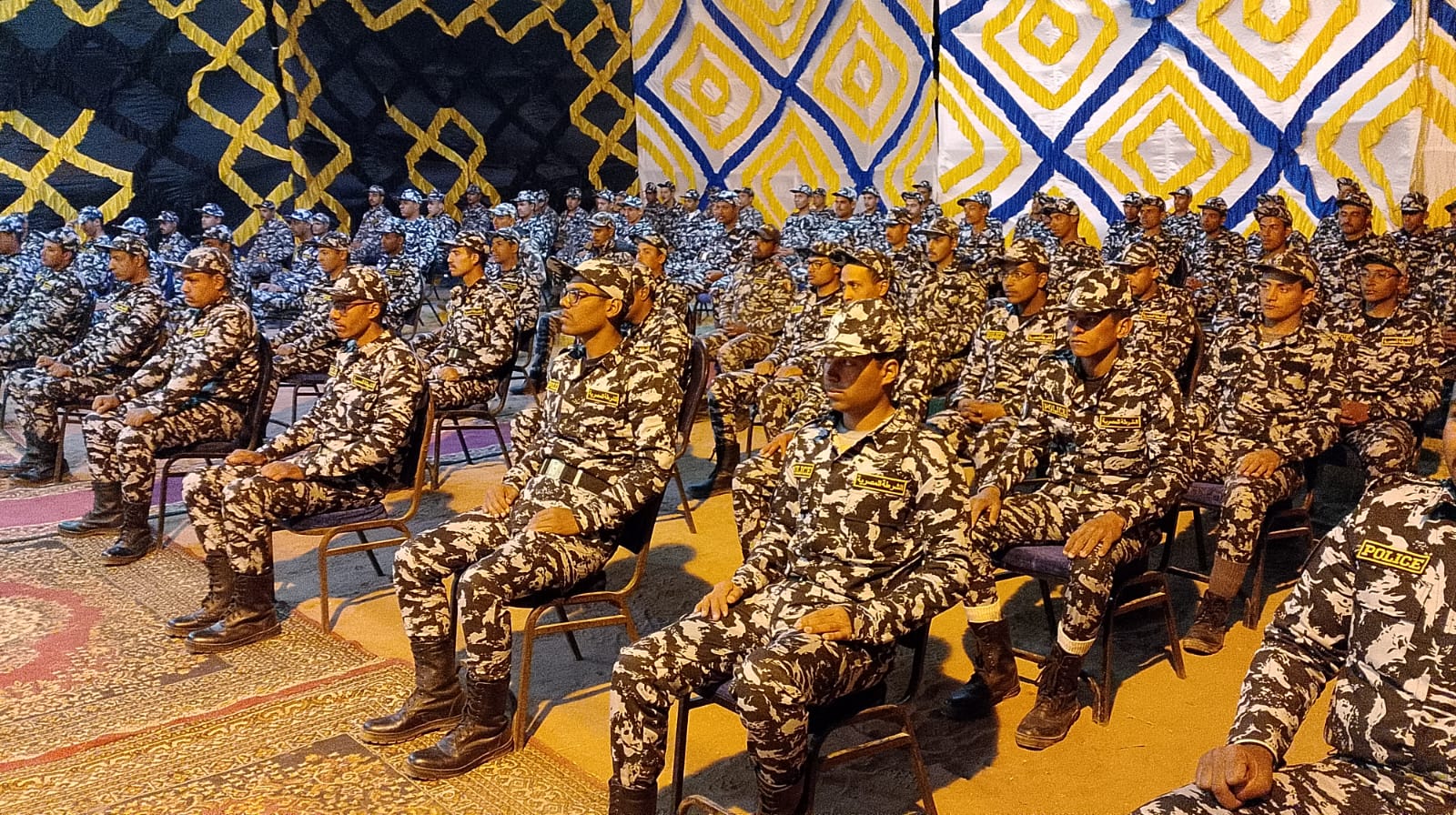 جانب من ضيوف الندوة