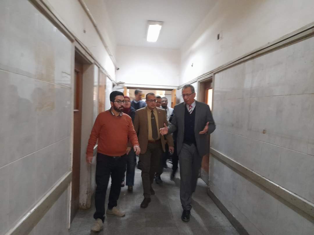 جانب من ضيوف الندوة