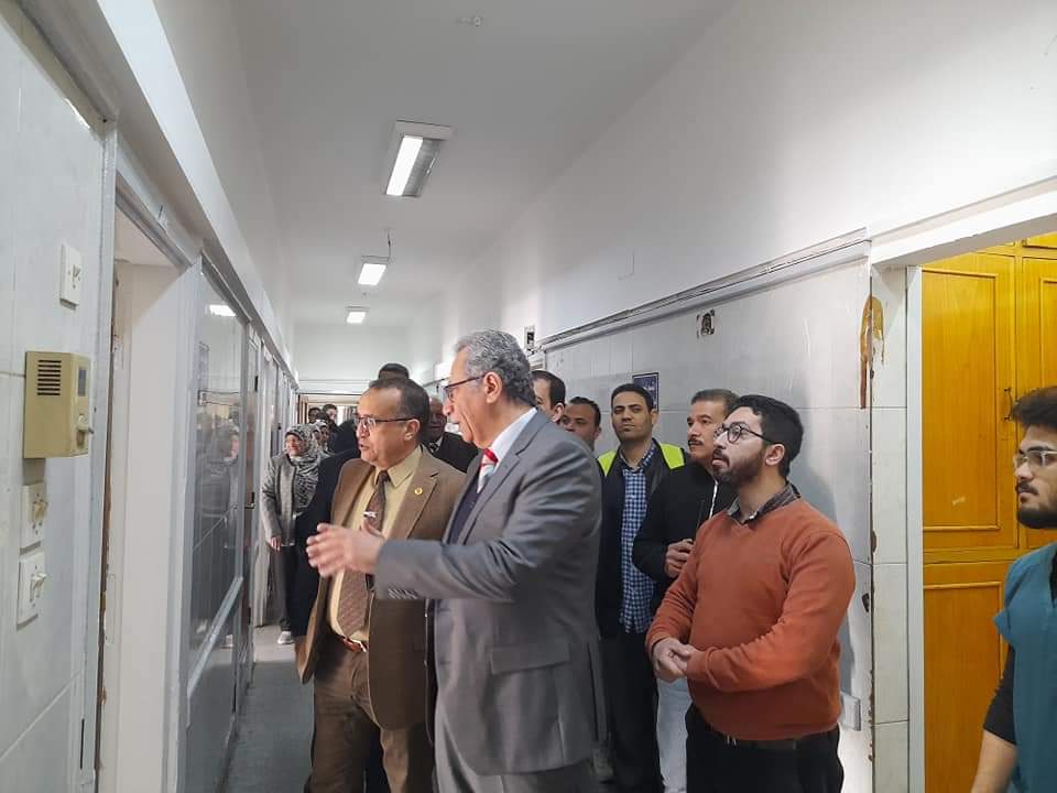 جانب من ضيوف الندوة