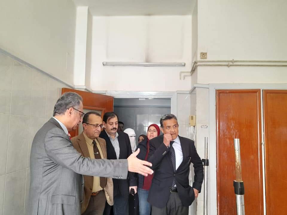 جانب من ضيوف الندوة