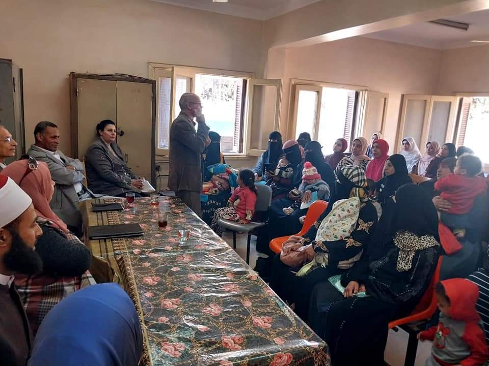 جانب من ضيوف الندوة