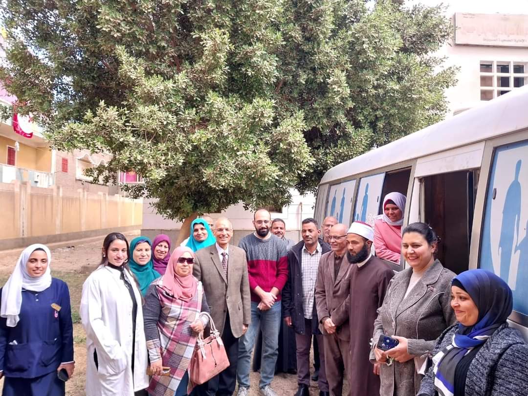 جانب من ضيوف الندوة