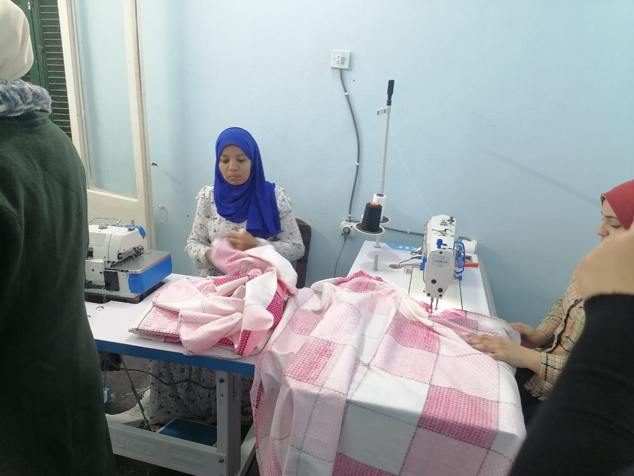 جانب من ضيوف الندوة