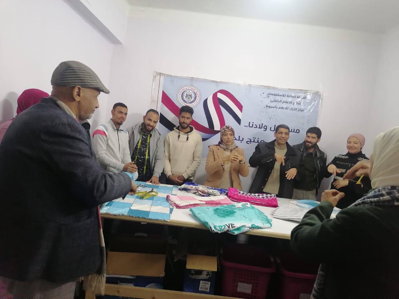 جانب من ضيوف الندوة